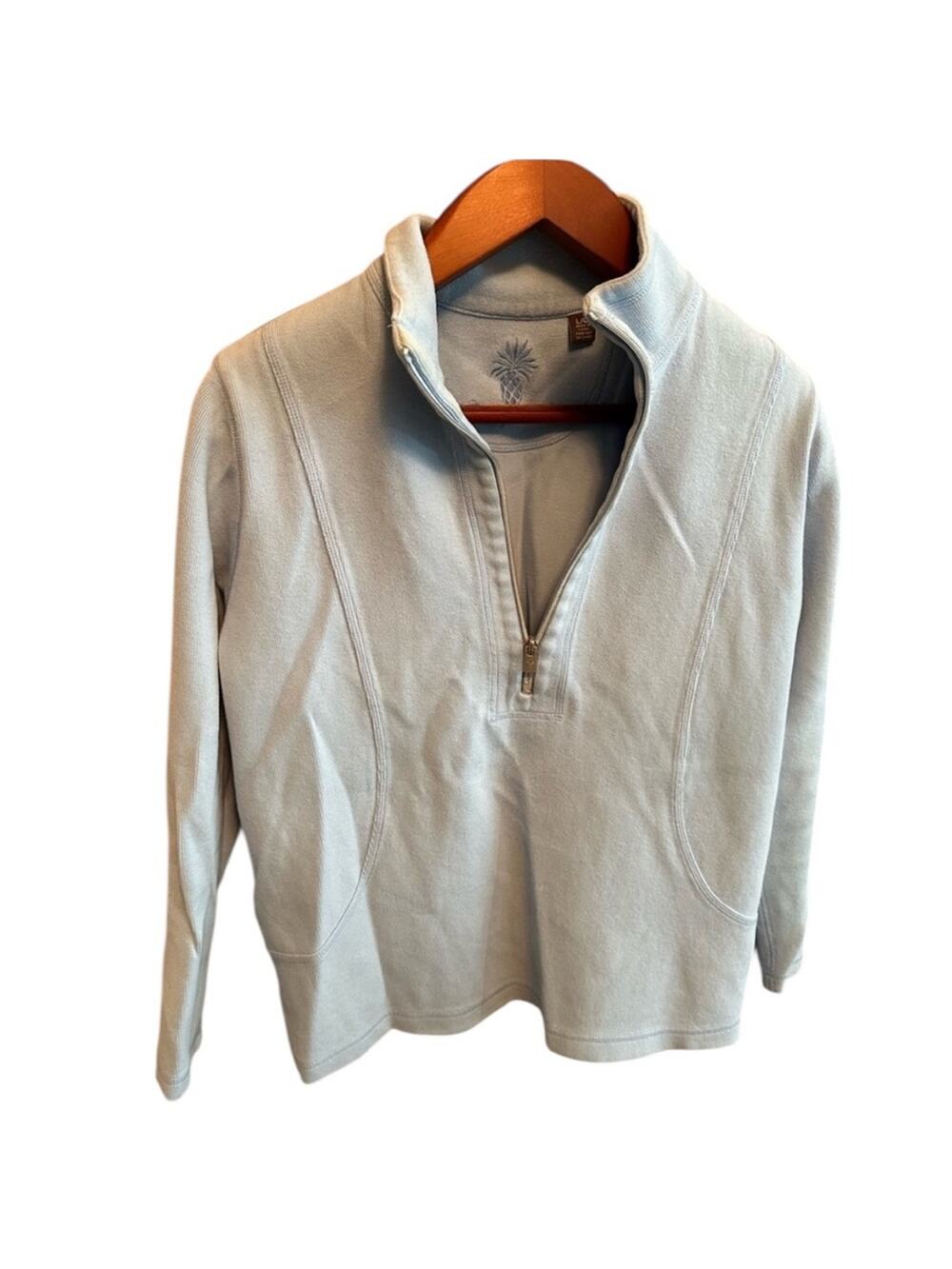 Tommy Bahama women’s L Aruba half zip sweater baby blue / light blue